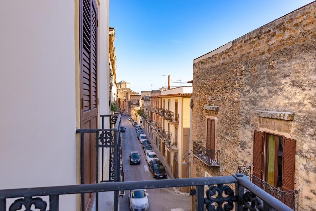 Vittorio Emanuele Boutique Hotel Sciacca Extérieur photo